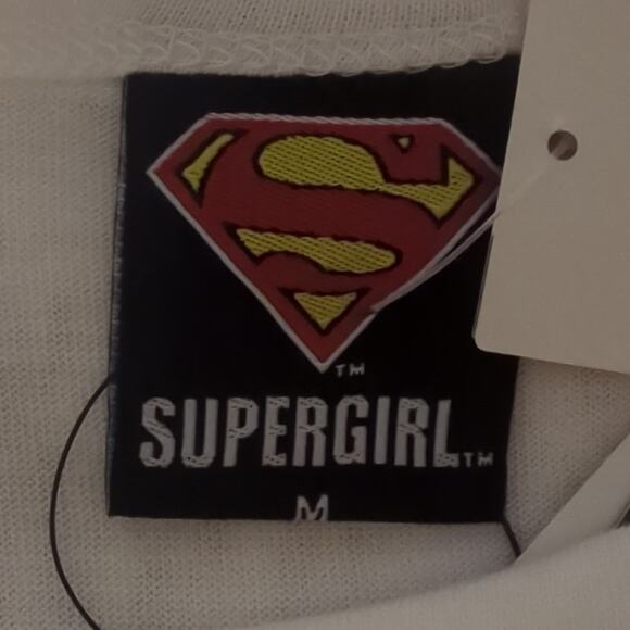Rare DC Comics White Supergirl Logo Black Stars Stripes Crop T-shirt Medium - Picture 2 of 7